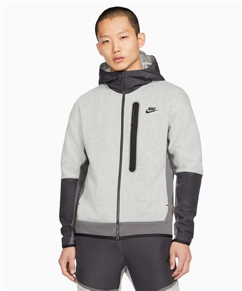 nieuwe nike tech fleece heren|Nike tech woven heren.